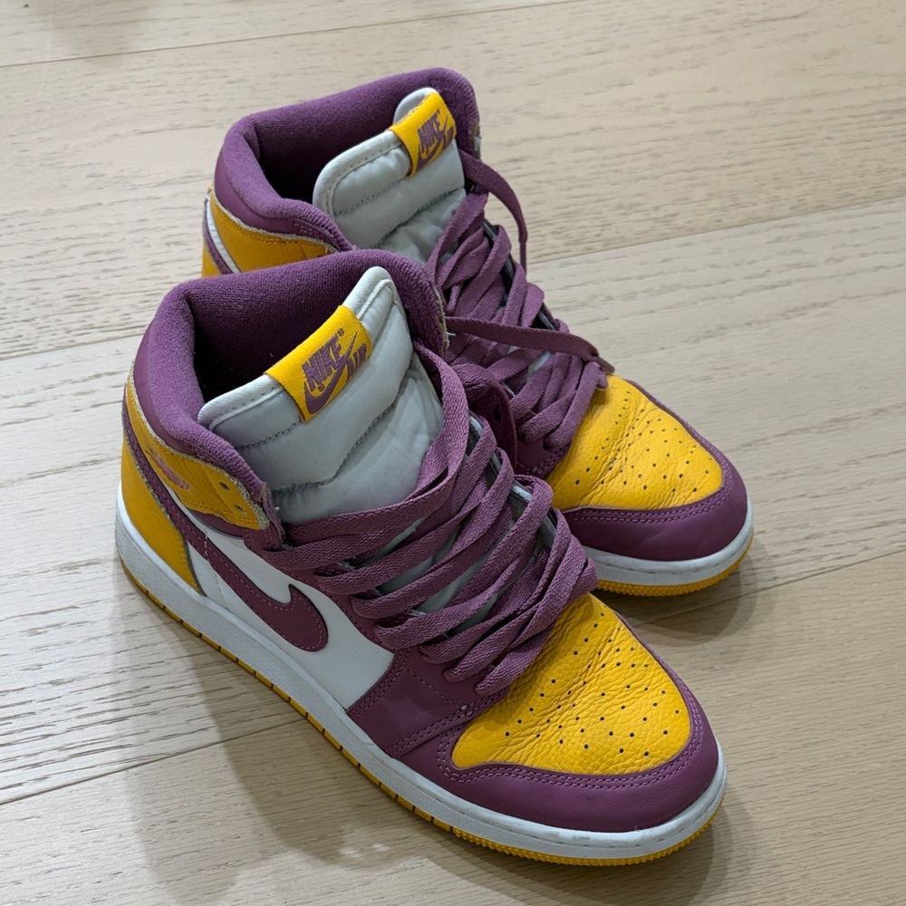 Nike Dunk High Arizona State Purple and Gold High-Top Sneakers Boys Size 6.5